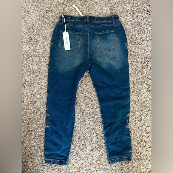 Driftwood x Free People Feathery Leaf Drawstring Denim Joggers embroidery - Picture 11 of 16